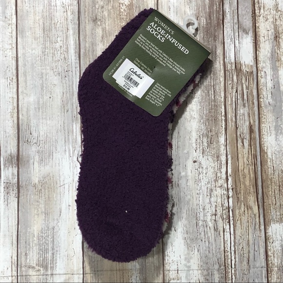 Cabelas comfy cozy fuzzy aloe infused socks NWT 🧦 - Picture 2 of 5